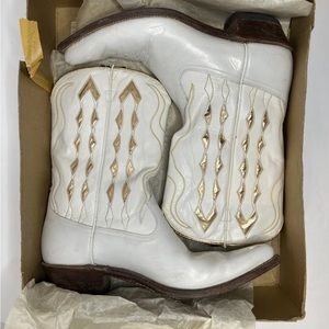 ACME RARE VINTAGE Boots WHITE WITH GOLD FOIL INLAY Cowgirl Cowboy Size 6.5A used